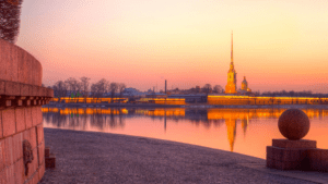 La forteresse Pierre et Paul et la Néva à Saint Pétersbourg : « Cette ville posée sur l’eau à un charme infini »