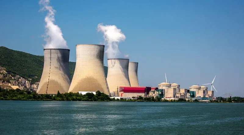 L’énergie nucléaire française comme bouclier : Paris au cœur de la sécurité énergétique de l’Europe !