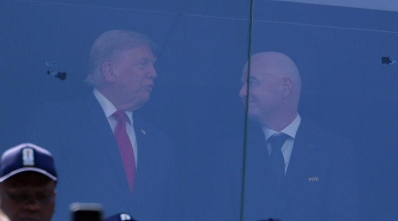 L’épilogue d’une Coupe du monde à l’usage et à la consommation d’un Donald Trump beaucoup trop mis en avant ! L’épilogue d’une Coupe du monde à l’usage et à la consommation d’un Donald Trump beaucoup trop mis en avant !